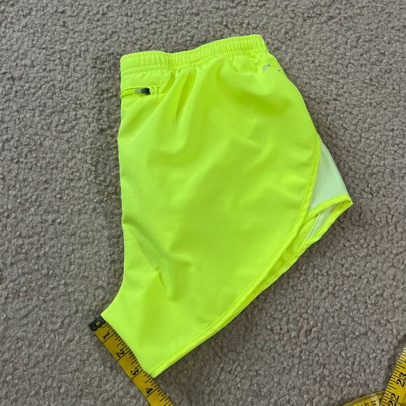 Nike Womens Modern Tempo Embossed Running Shorts Neon Yellow Size Medium - Picture 7 of 8